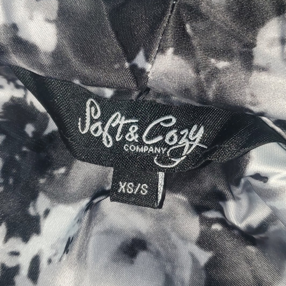 0122 Soft & Cozy Robe - Picture 5 of 6